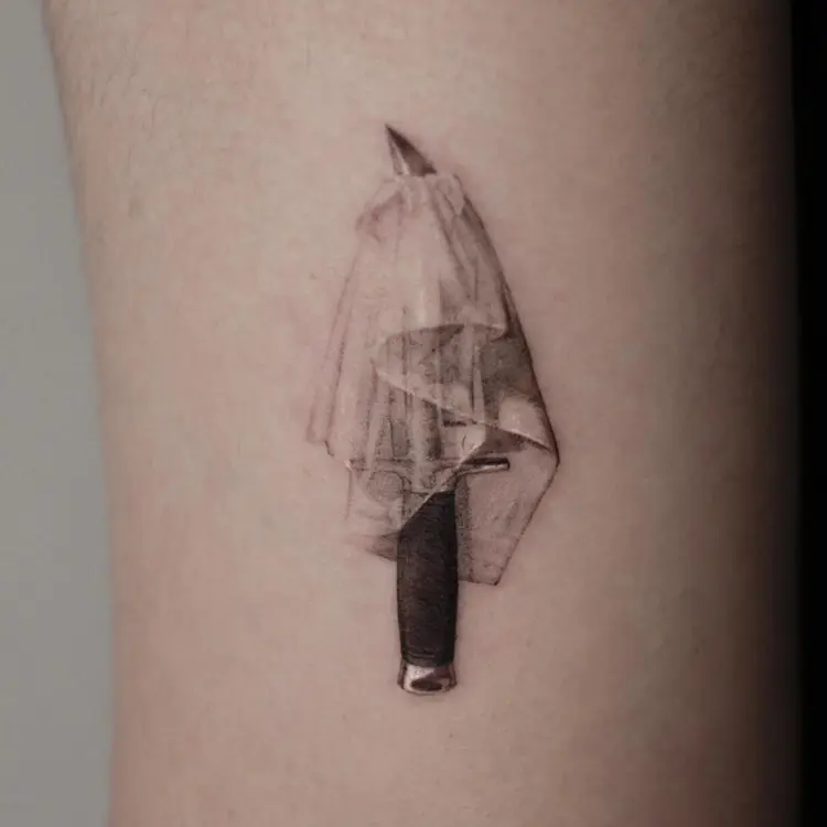 40.tatt