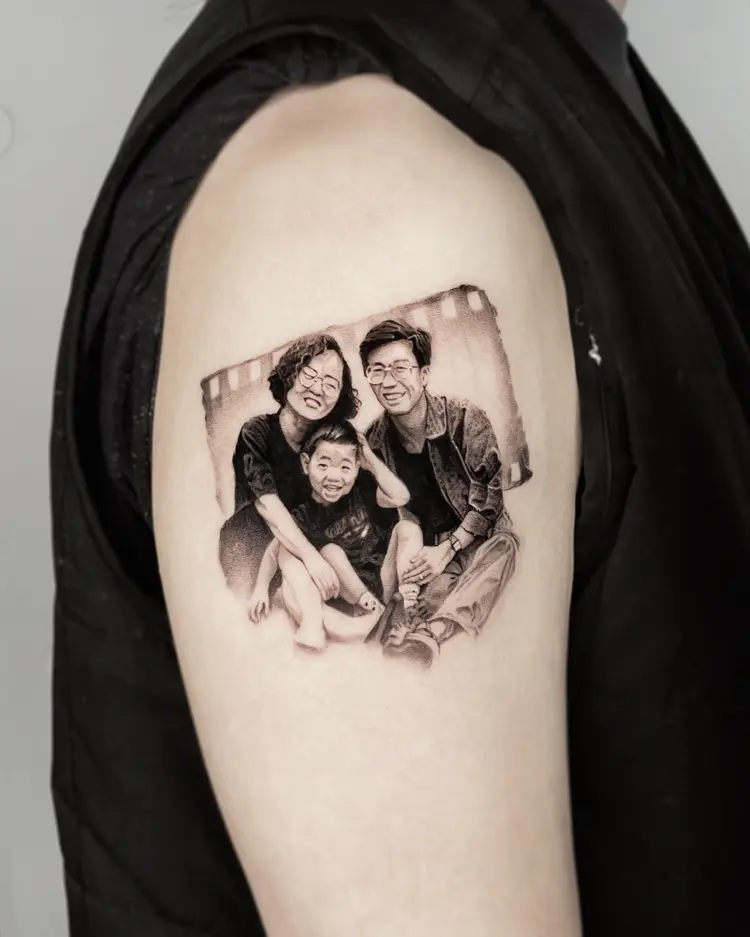 tattooer_amu