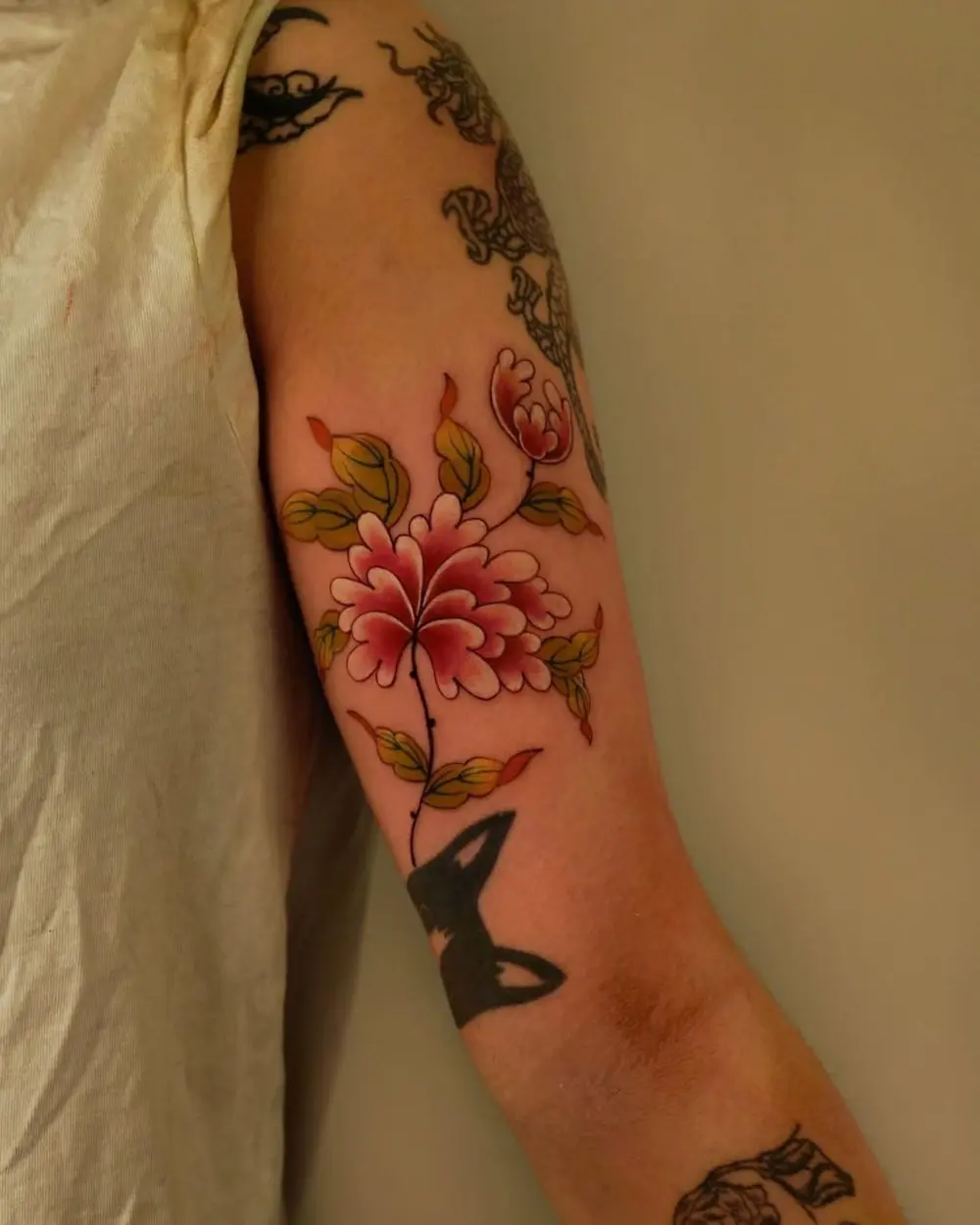 Flower, Dragon