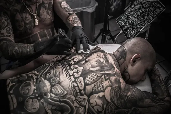 Robert Pho