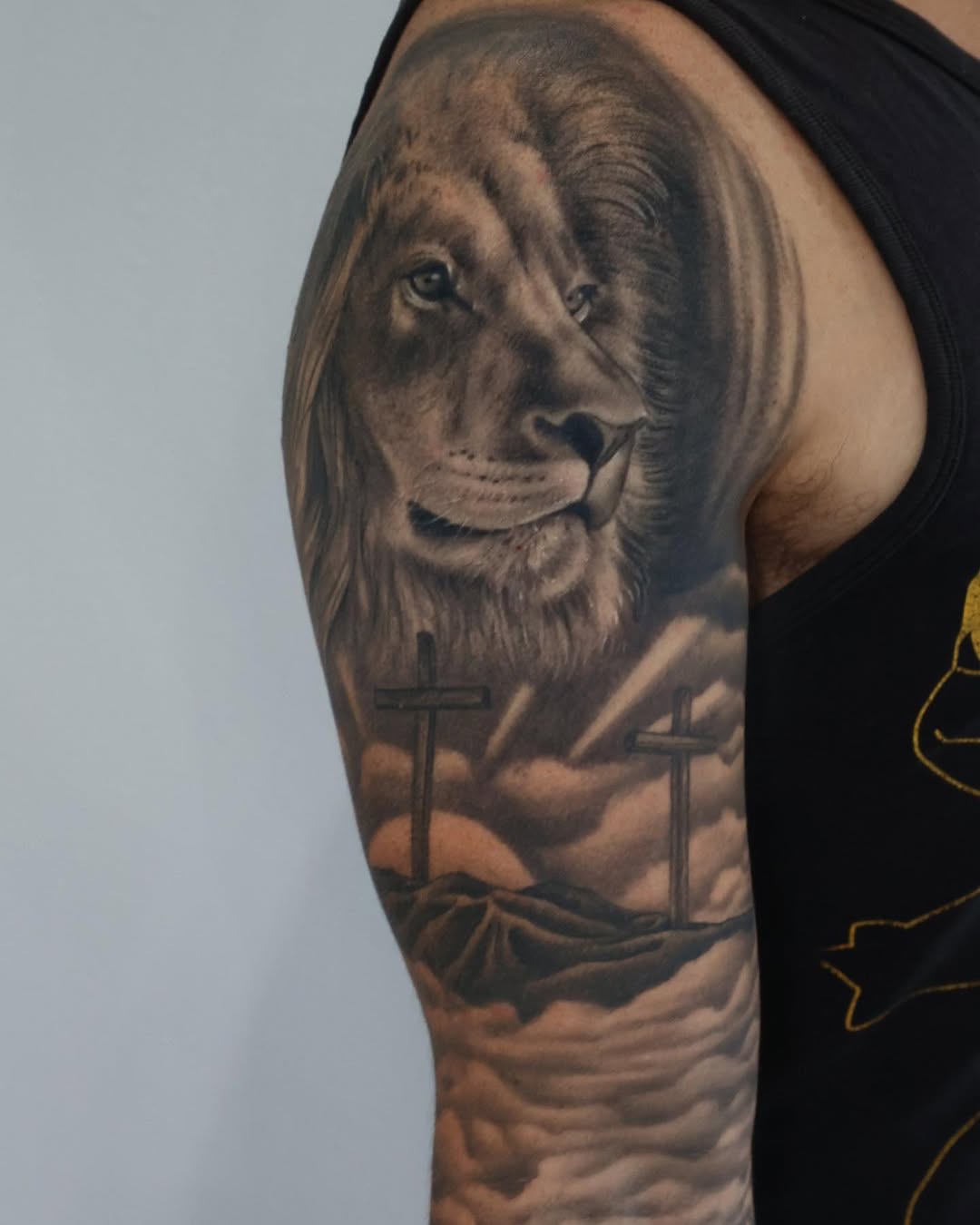 Full Circle Tattoo