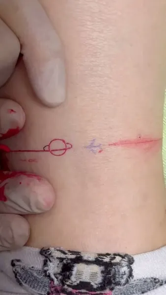 tattooist_arar