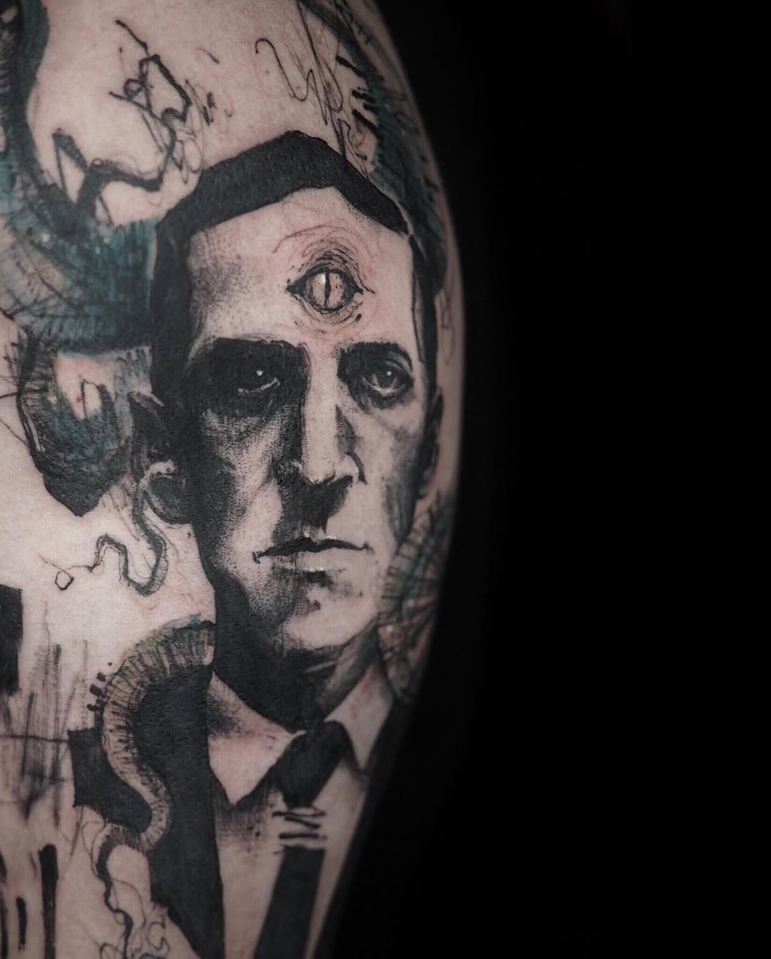 tattooer_nadi