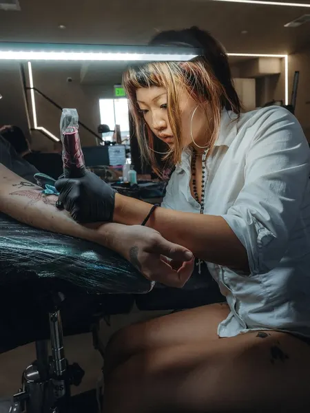 tatsbyjenni