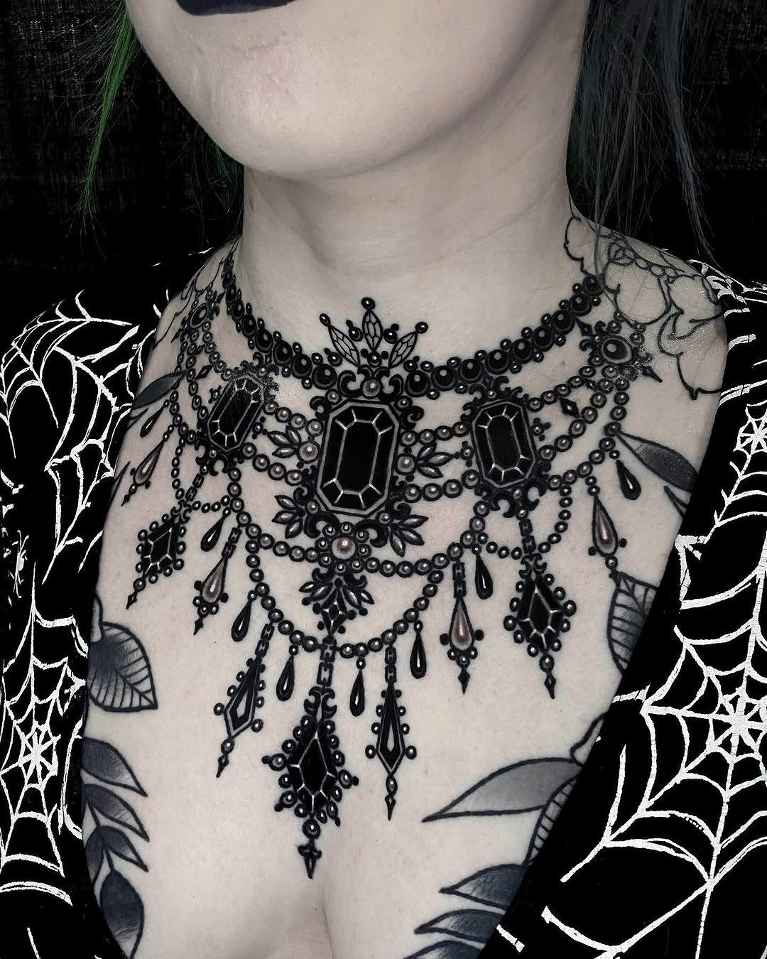 black_casket
