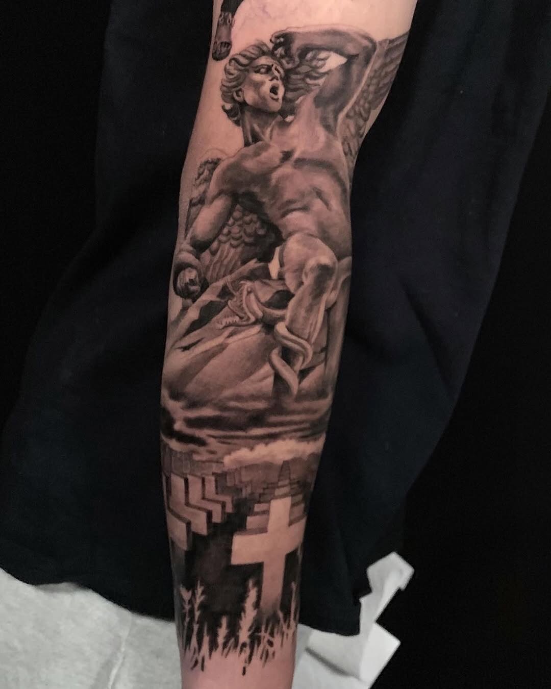 Ink and Dagger Tattoo