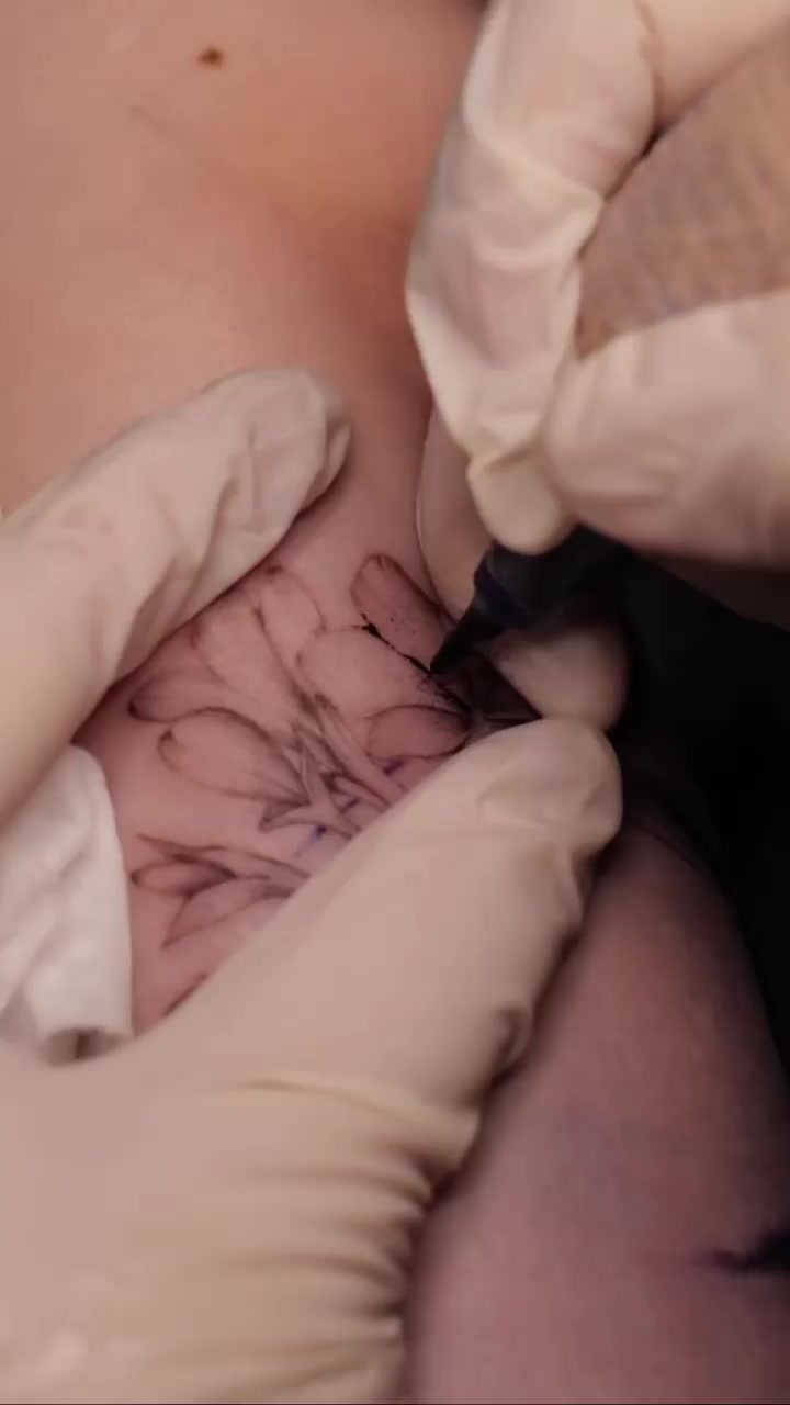 tattooist_toma