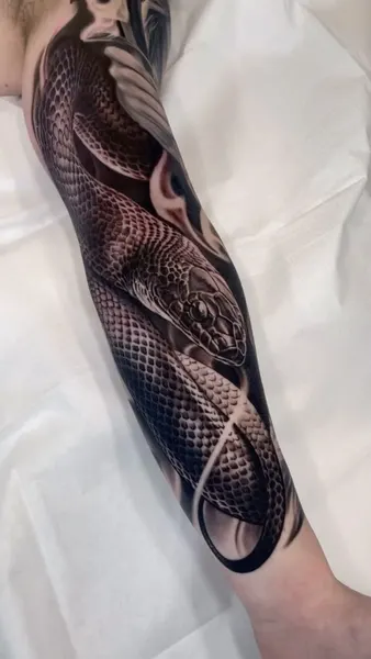 Guru Tattoo