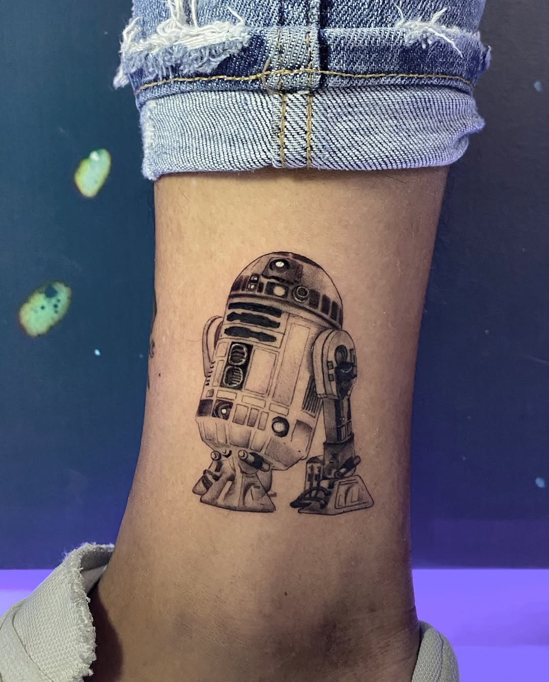 lewis.tattoo
