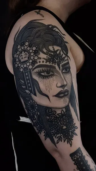black_casket
