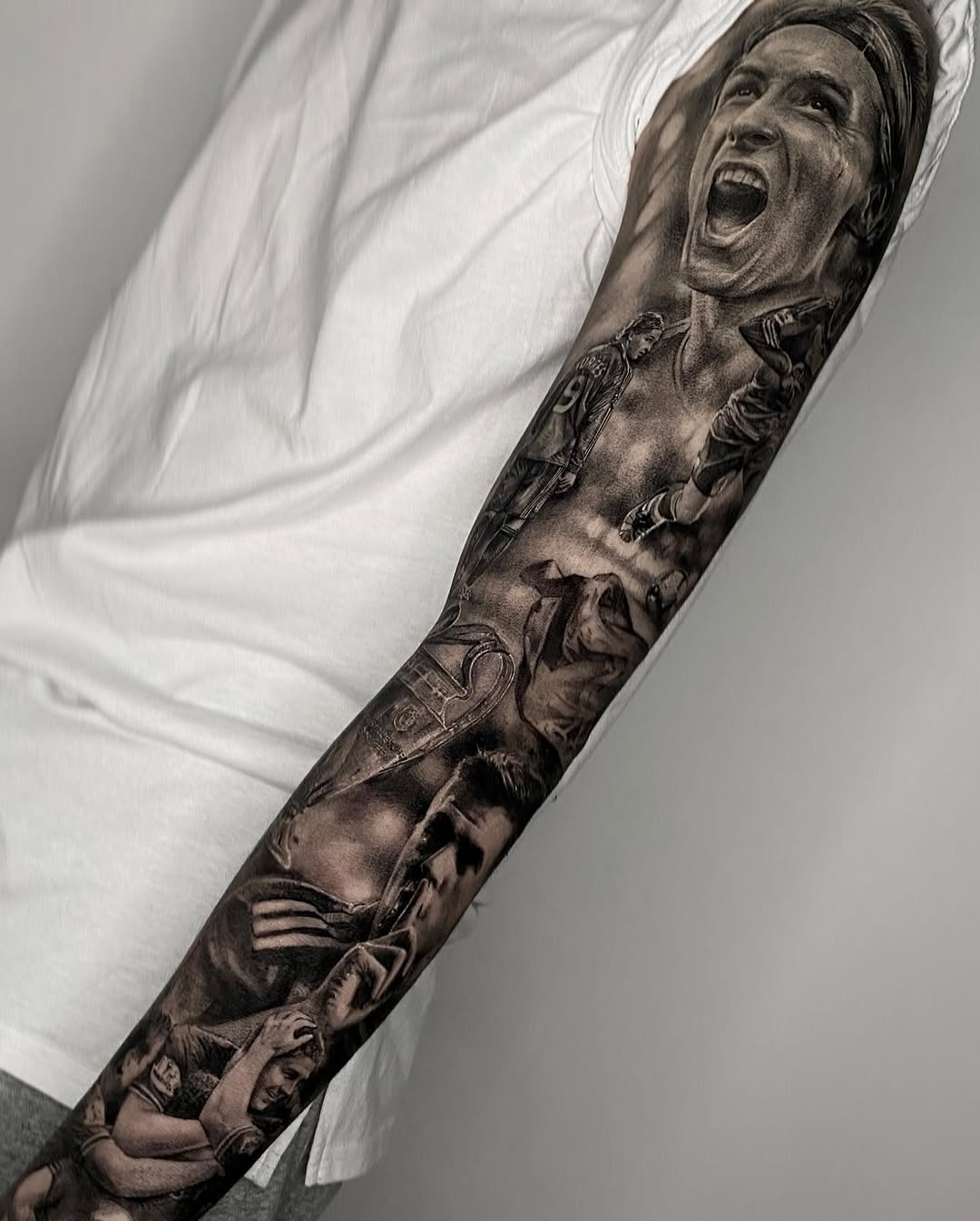 tattooist_bk