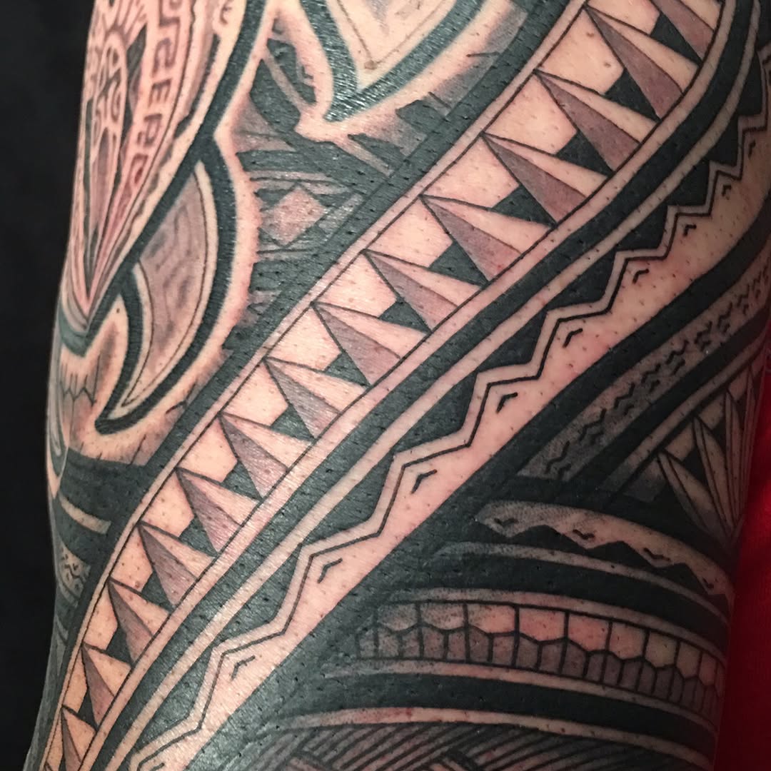 Ink and Dagger Tattoo
