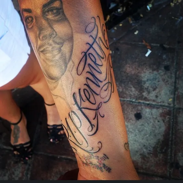 Lettering