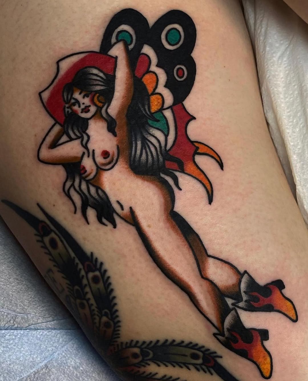 Full Circle Tattoo
