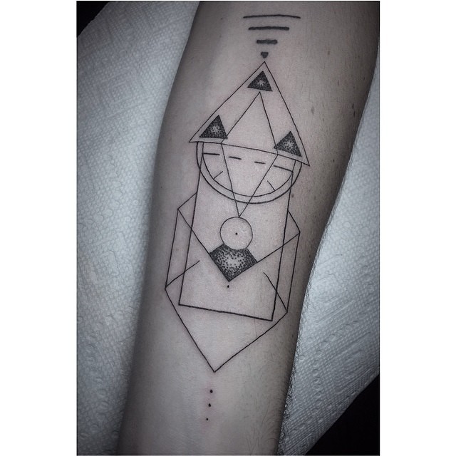 Full Circle Tattoo