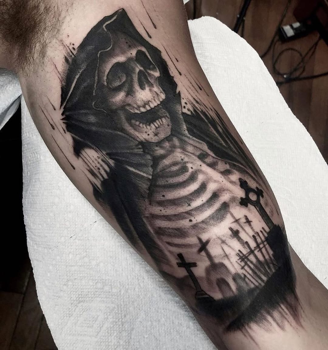 Ink and Dagger Tattoo