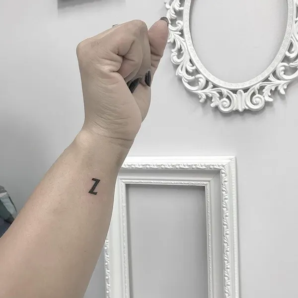 Lettering, 이니셜, 프레임