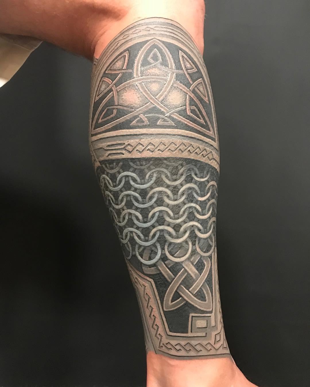 Ink and Dagger Tattoo