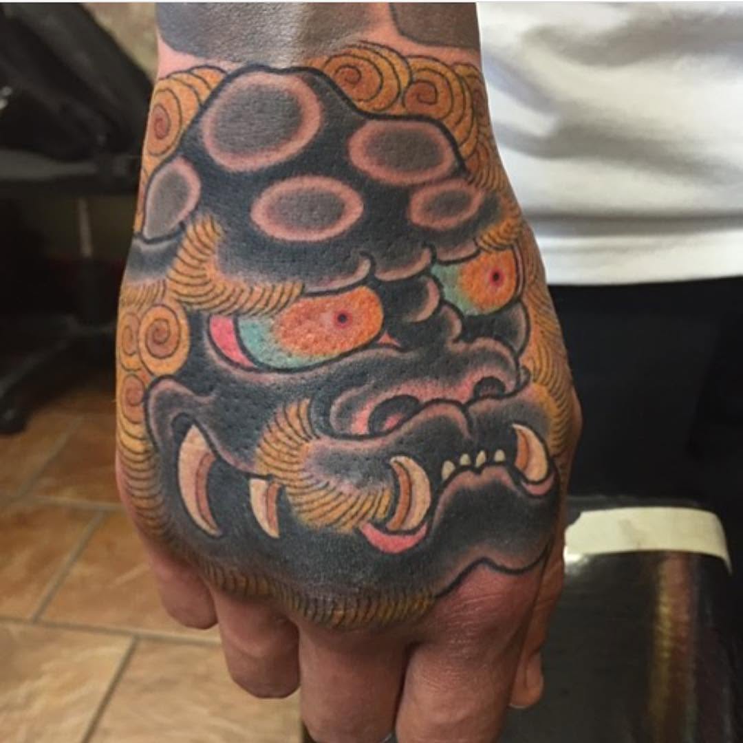 Full Circle Tattoo