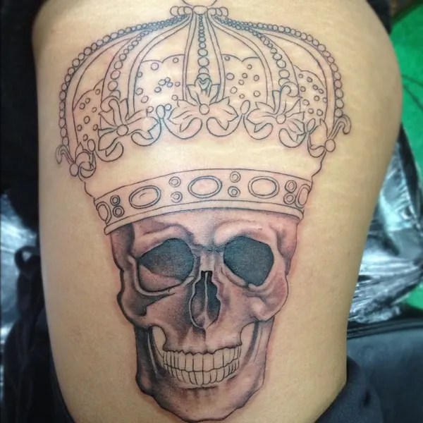 왕관, Skull