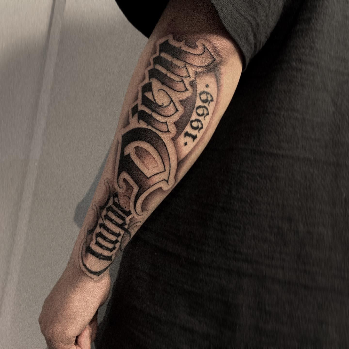 Lettering