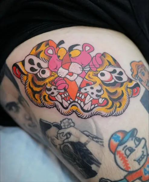 Full Circle Tattoo