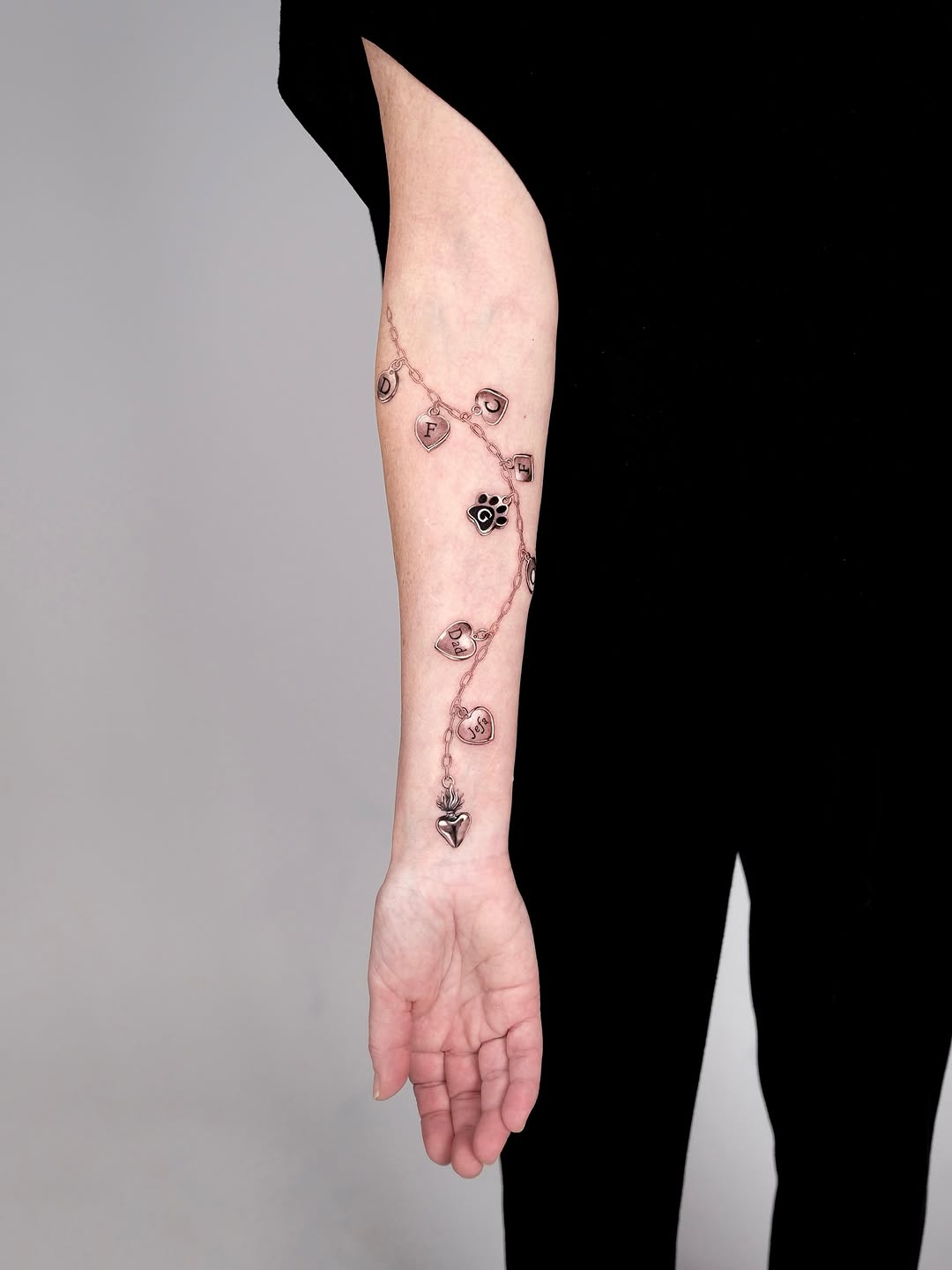 tattooer.ari
