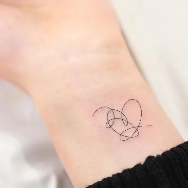tattooist_arar
