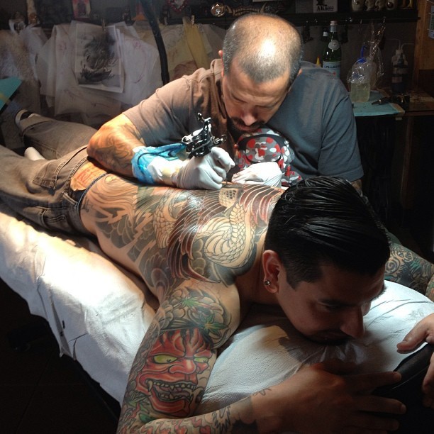 Full Circle Tattoo