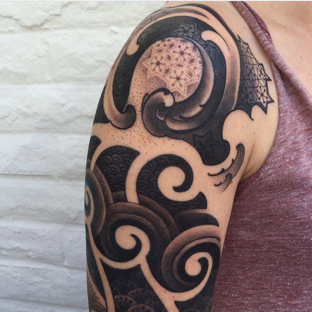 Full Circle Tattoo