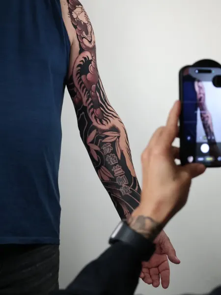 Full Circle Tattoo