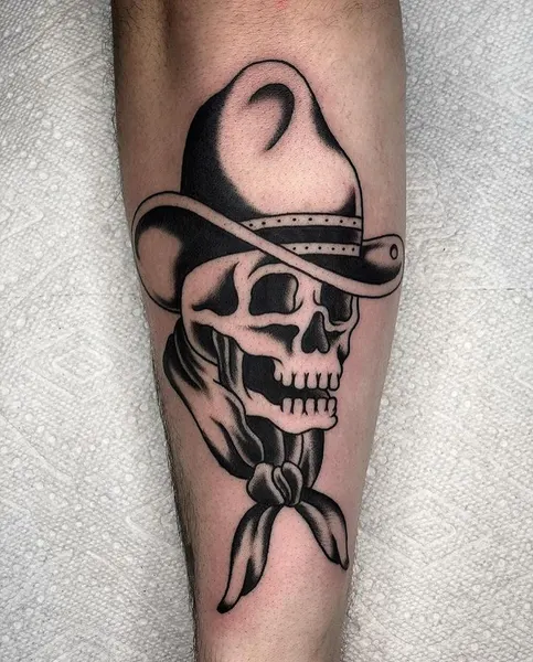 Full Circle Tattoo