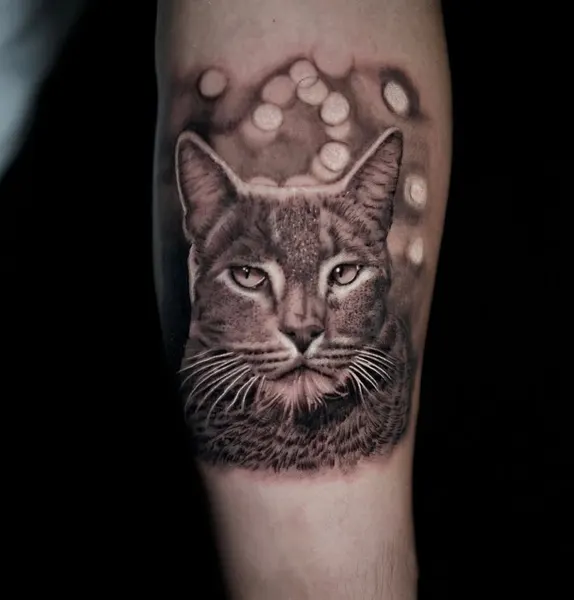 Full Circle Tattoo