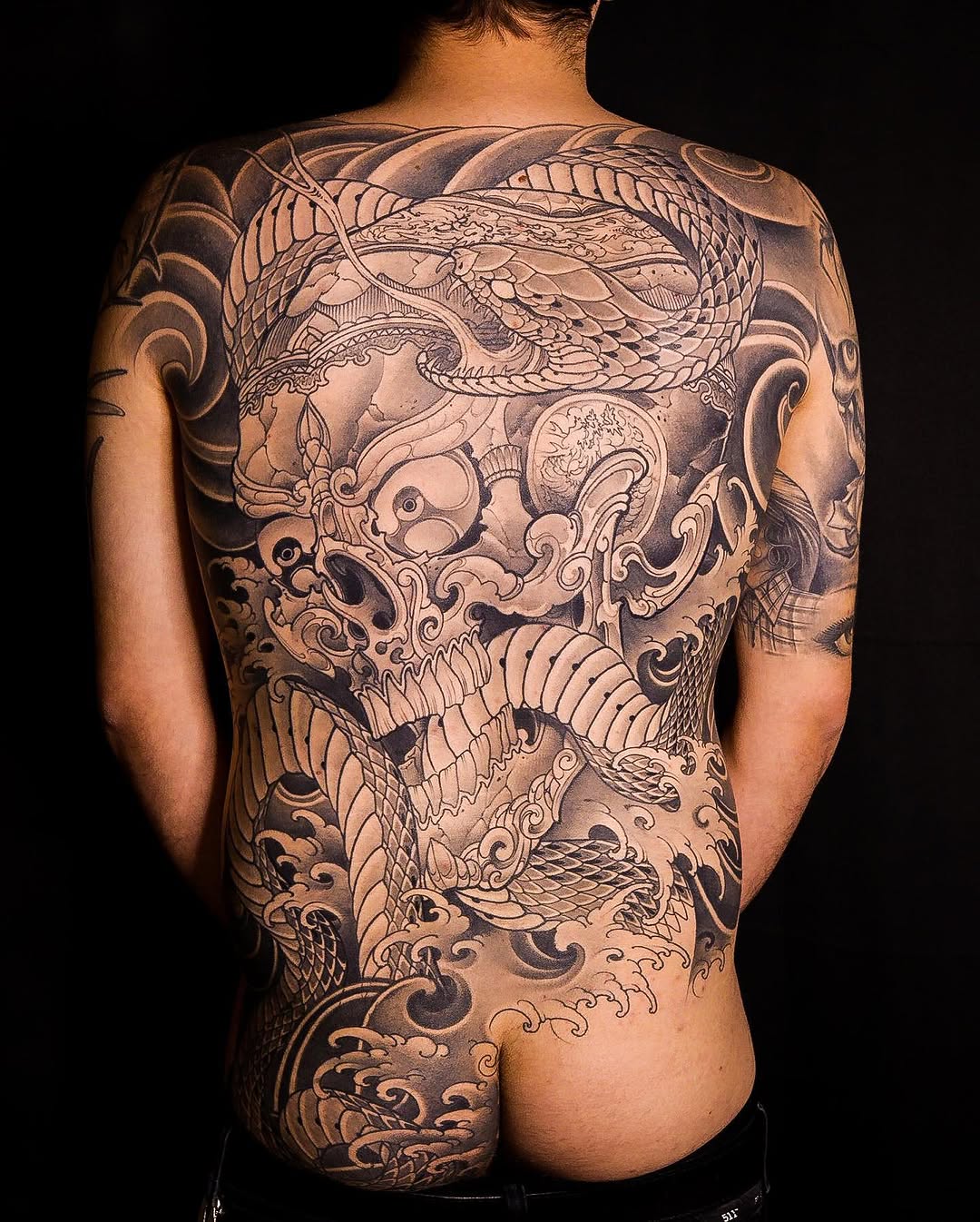 Full Circle Tattoo