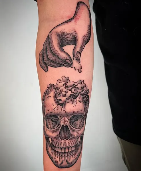 Full Circle Tattoo