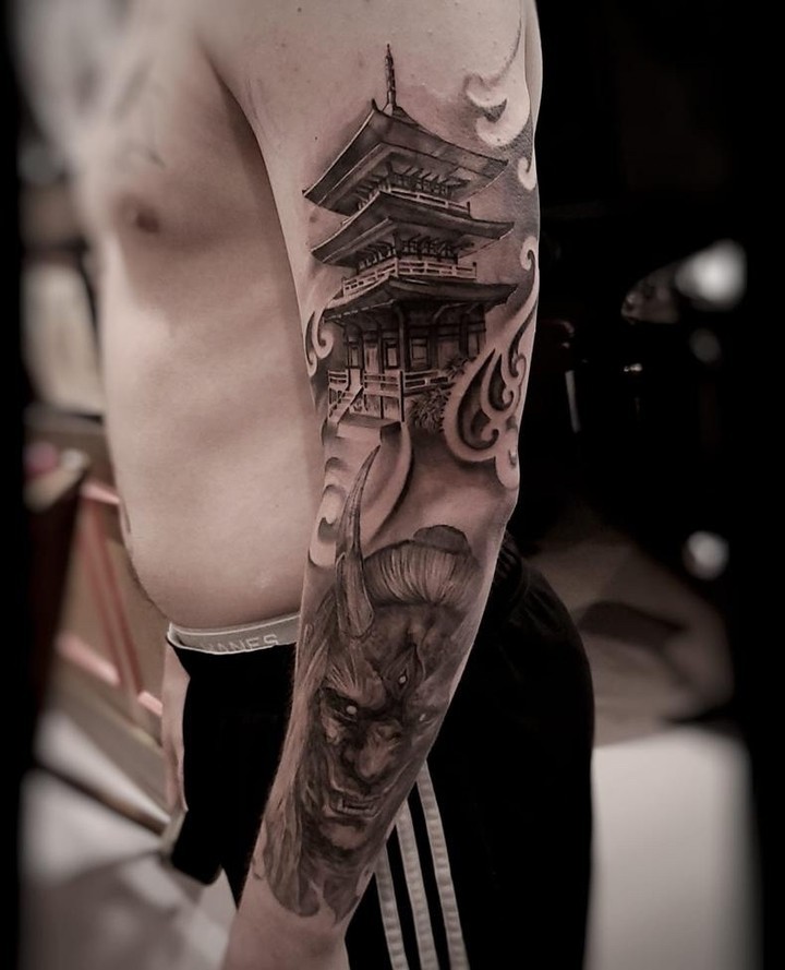 Ink and Dagger Tattoo