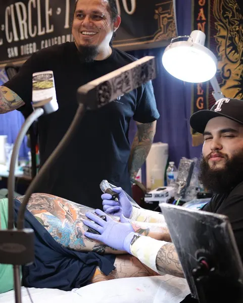 Full Circle Tattoo