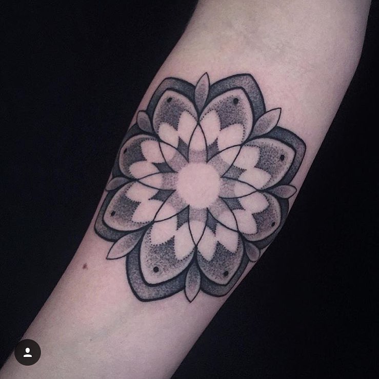 Ink and Dagger Tattoo