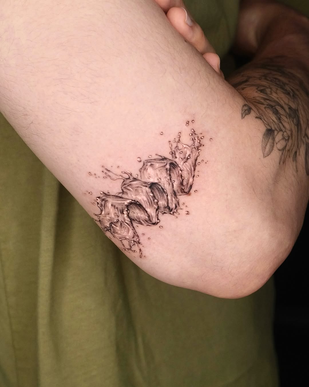 40.tatt
