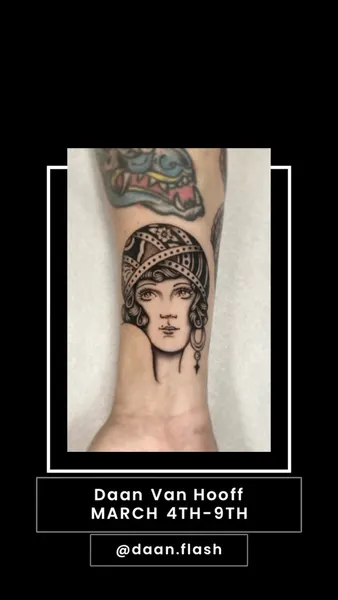 Full Circle Tattoo