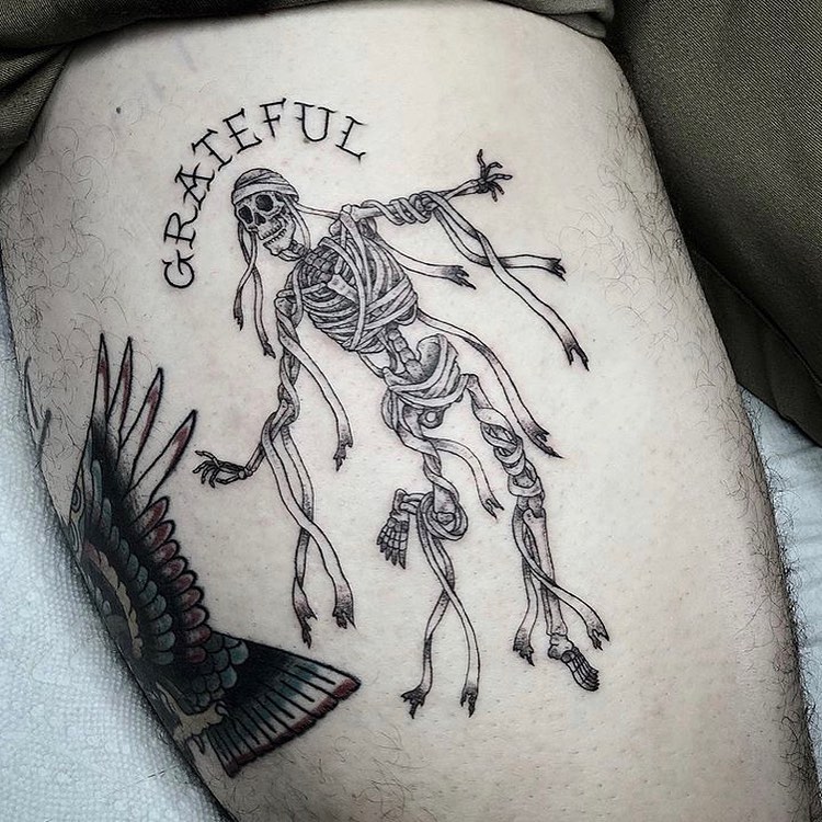 Full Circle Tattoo