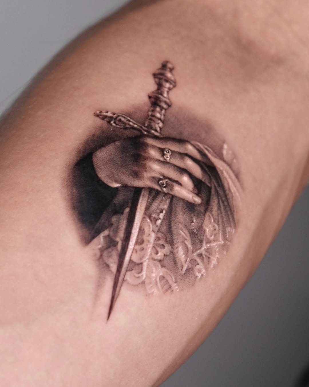 40.tatt