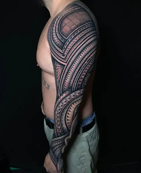 Ink and Dagger Tattoo