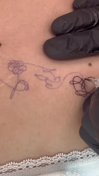 tattooist_arar