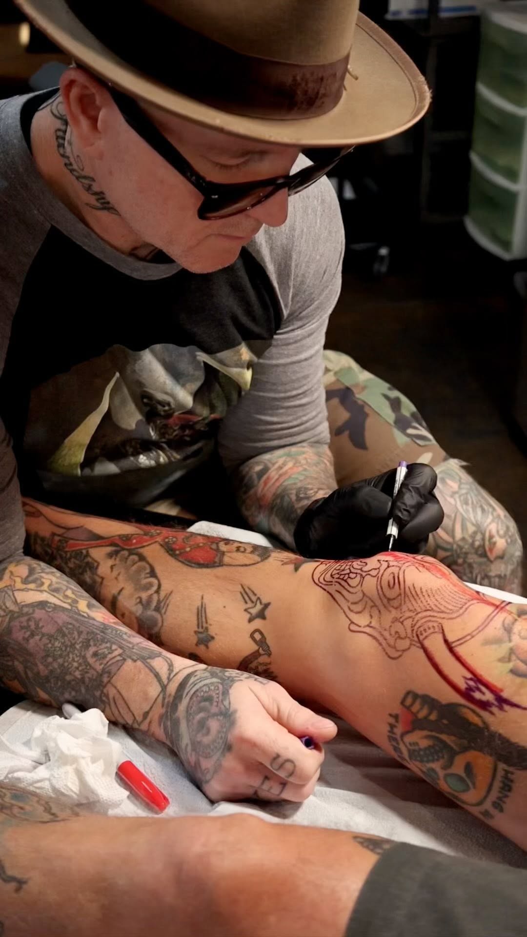 Full Circle Tattoo