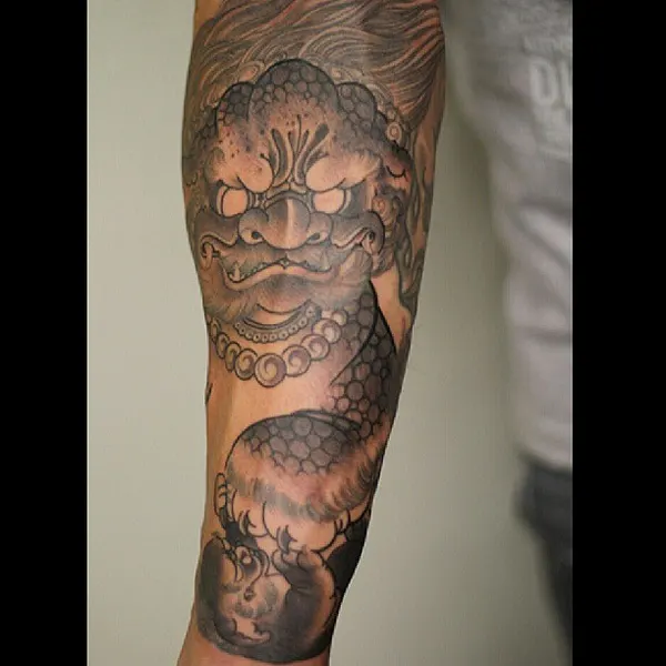 Full Circle Tattoo