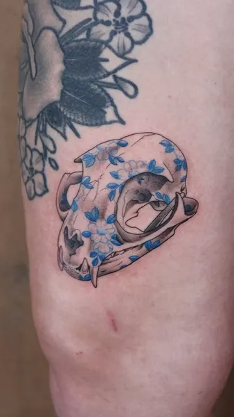 Full Circle Tattoo