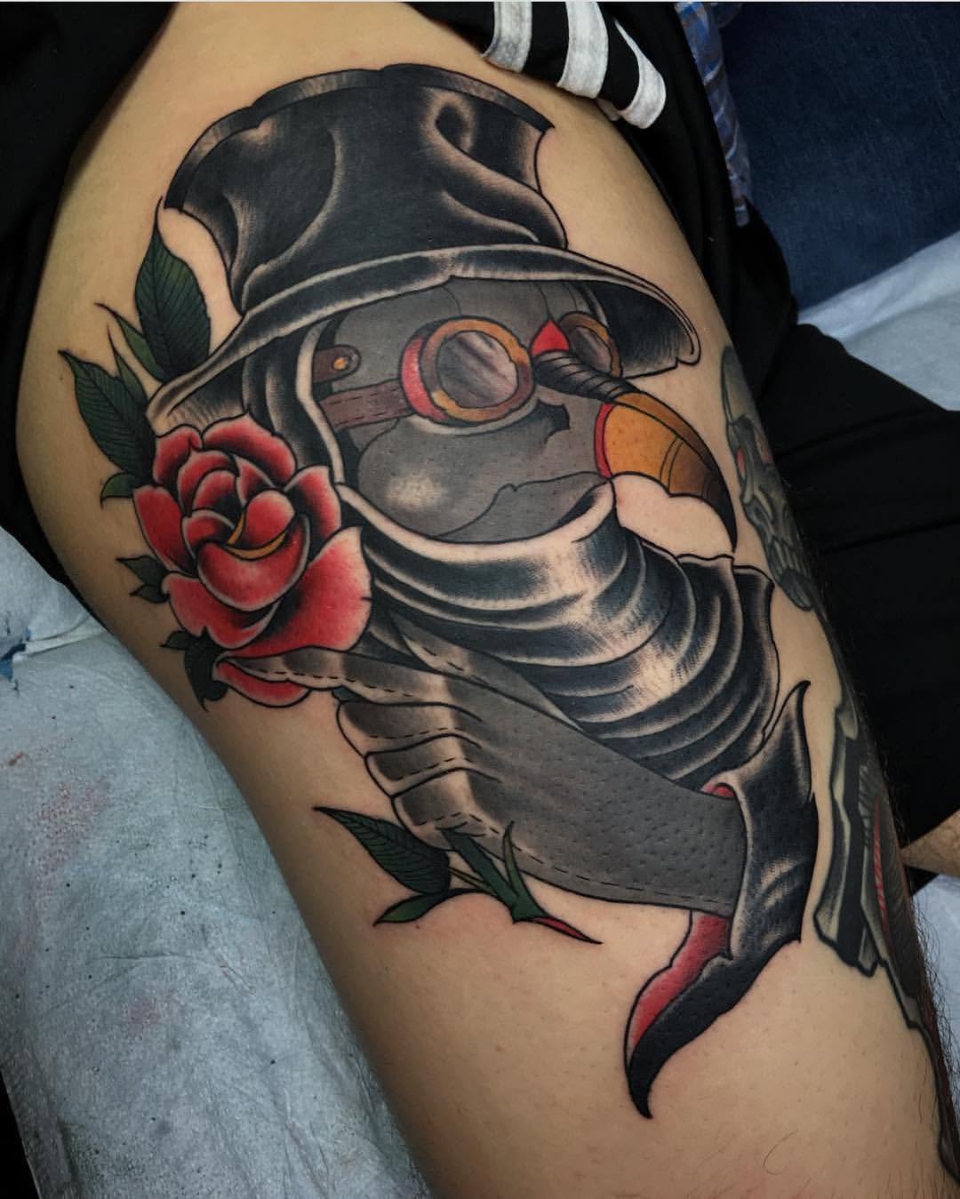 Full Circle Tattoo