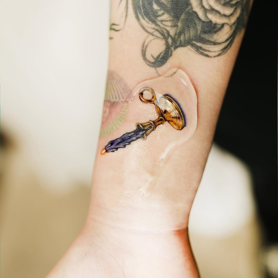 tattooist_toma