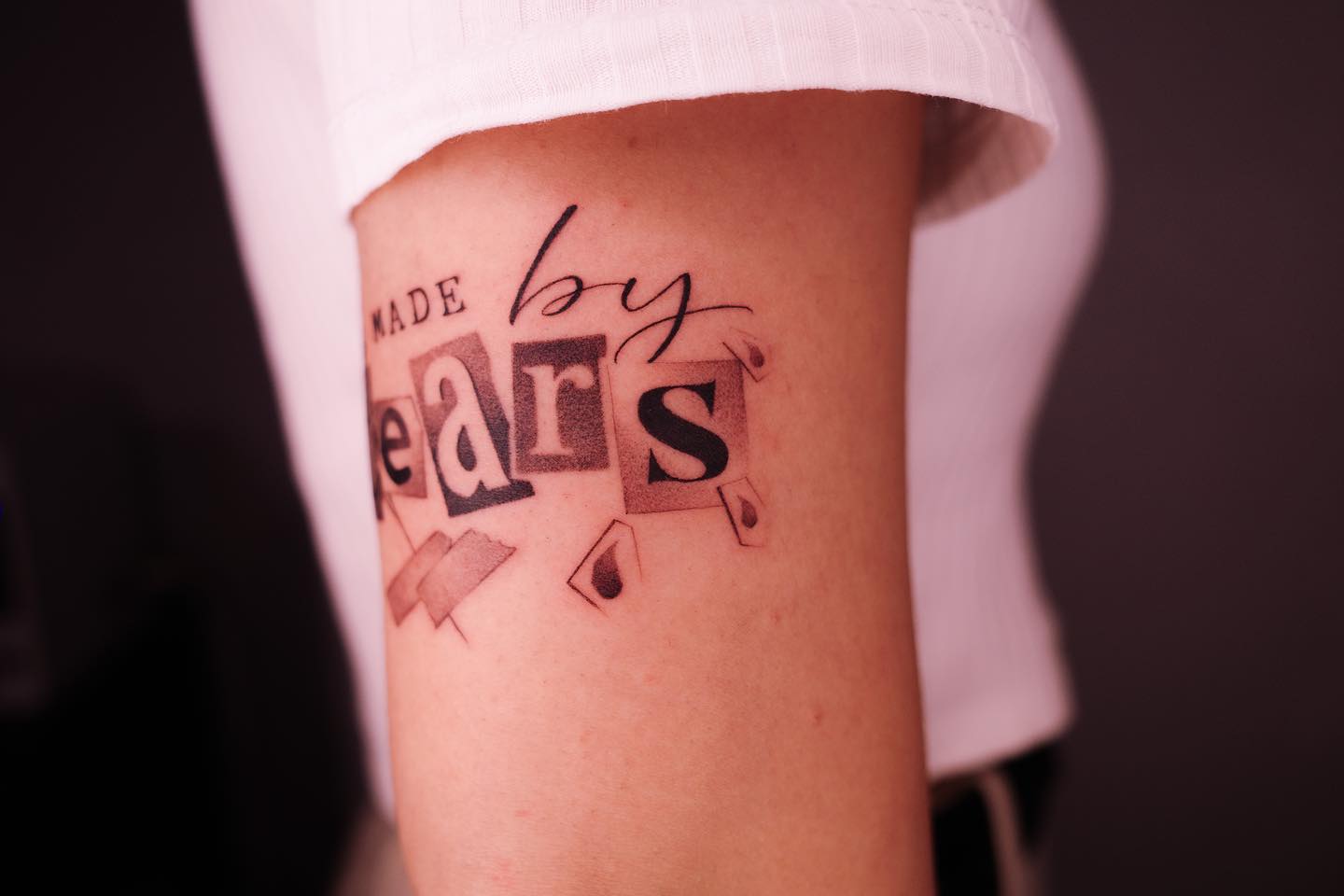 Lettering